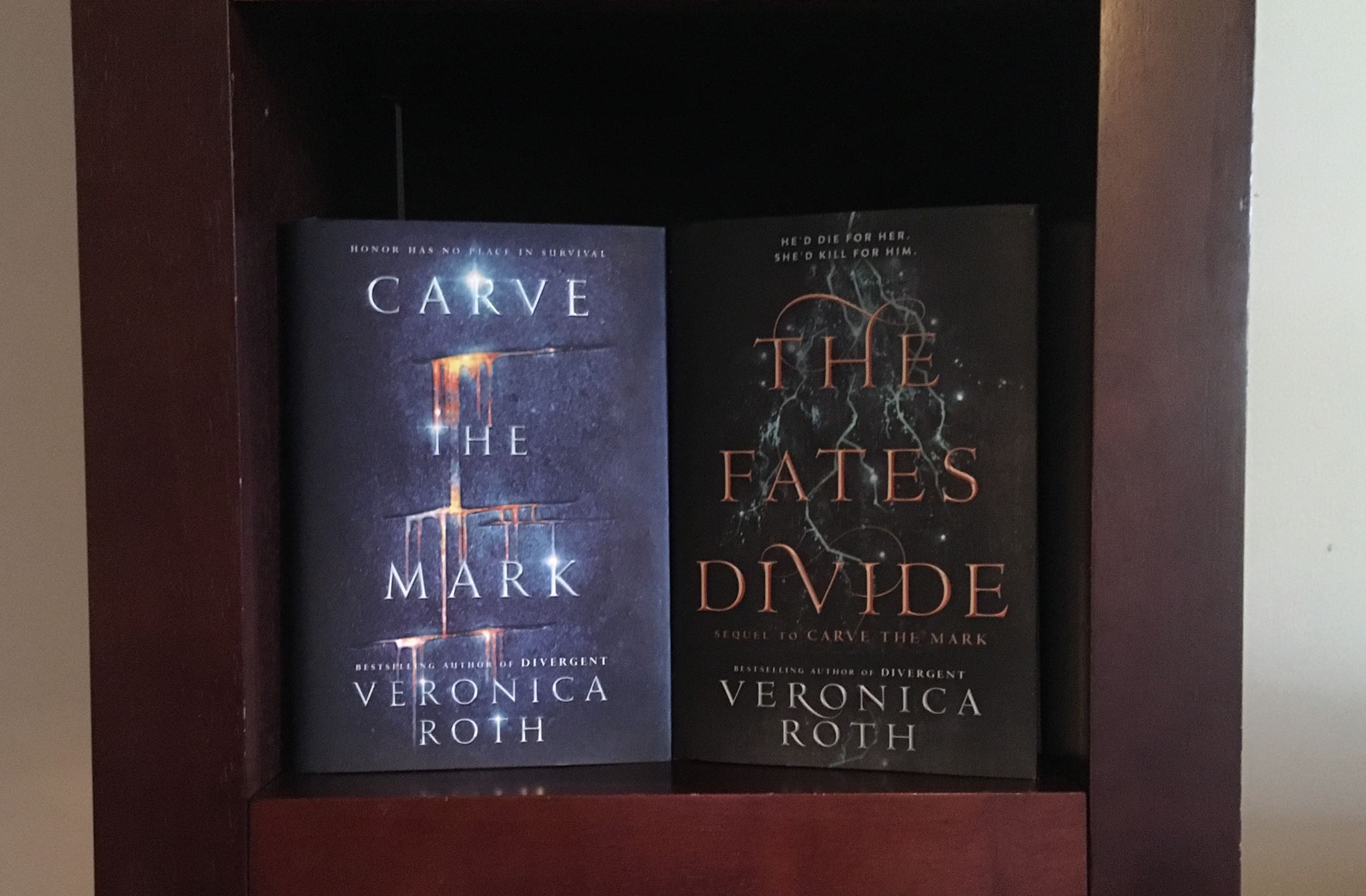 Cait’s Review of “Carve the Mark” & “The Fates Divide” by Veronica Roth ...